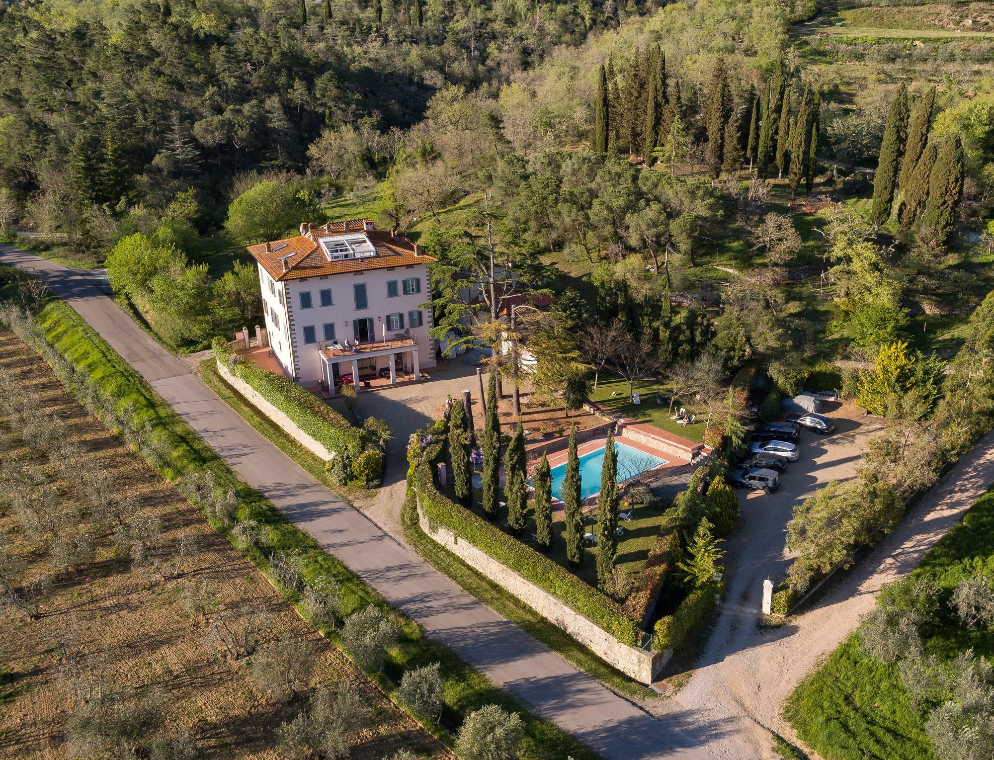 La Grotta 4*