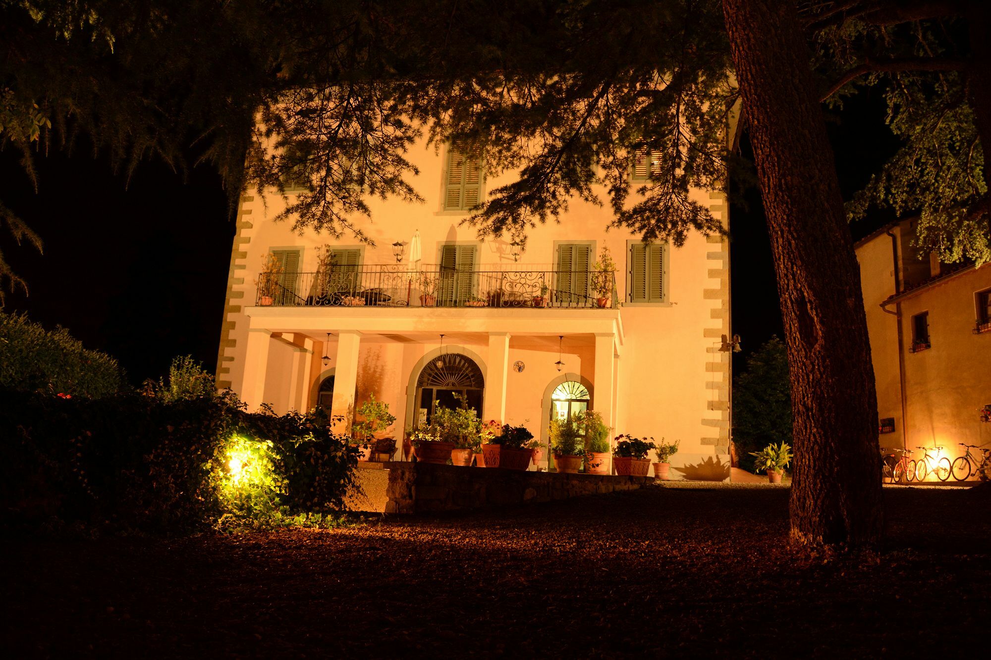 La Grotta Aparthotel